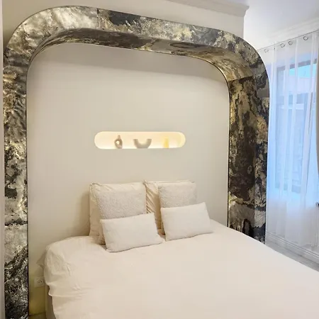 Capsule Candy - Piscine A Boules - Cinema Prive Prázdninový dům