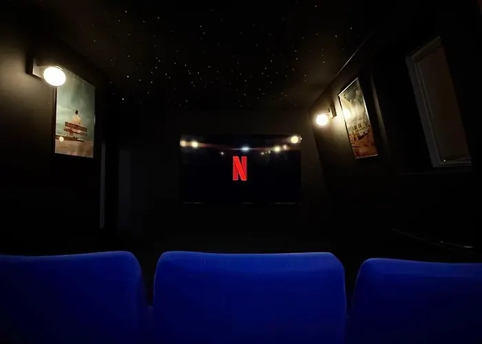 Hébergement de vacances Capsule Candy - Piscine à Boules - Cinéma Privé