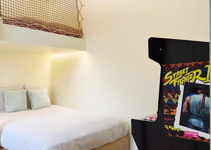 Capsule Candy - Piscine à Boules - Cinéma Privé